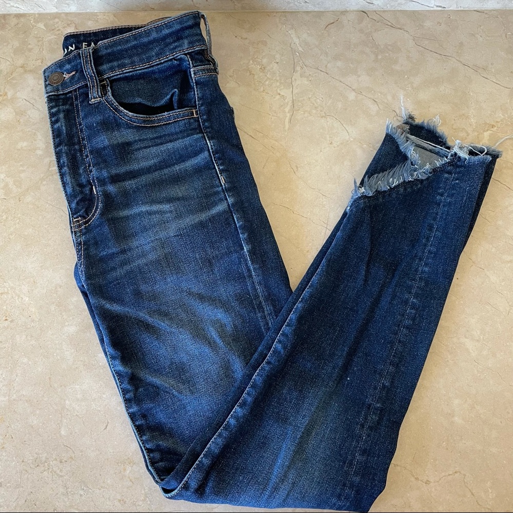 American eagle dark wash skinny jeans cutoff crop